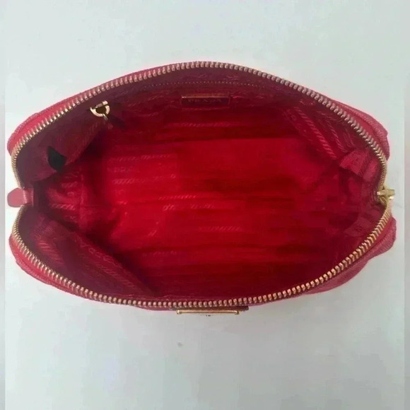 Authentic PRADA Pouch Canvas Red Women's - Picture 13 of 17
